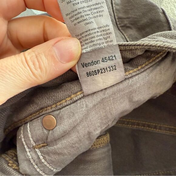 PacSun Eco Brown '90s Boyfriend Jeans in Brown 24 - Picture 11 of 15